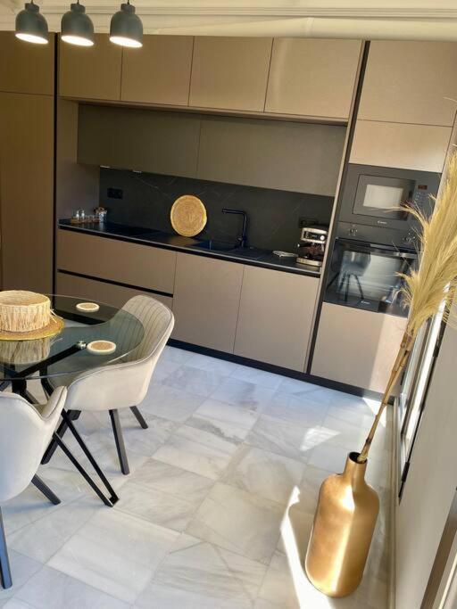 Appartamento Loft Puerta De Capitulares Cordova Esterno foto