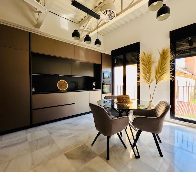 Appartamento Loft Puerta De Capitulares Cordova Esterno foto